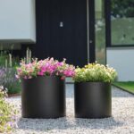 Okrasni lonec Helij 48 x 38 črne barve