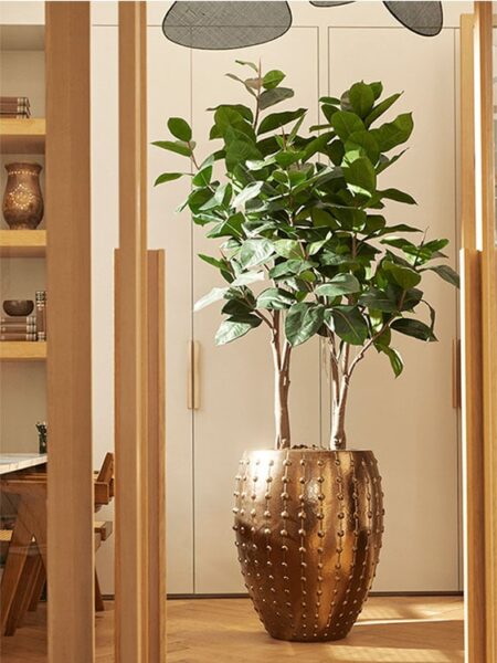 Okrasni lonec zlat Laris 54 x v67 z umetno rastlino