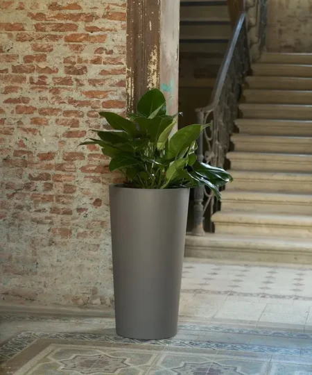 Okrasni lonec Brooklyn 75x40 taupe barve