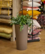 Okrasni lonec Brooklyn 75x40 taupe barve