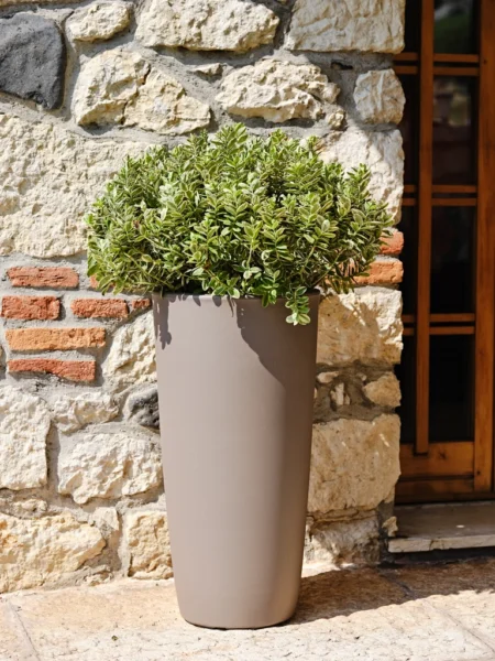 okrasni lonec Dante okrasni cvetlični lonci