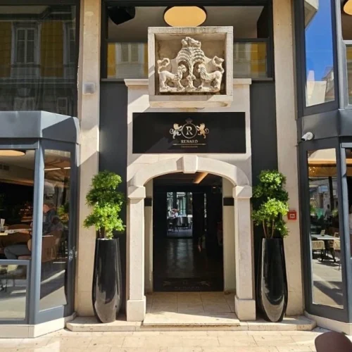 Okrasni lonci za rože by Bonsai