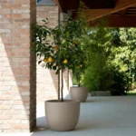 Okrasni lonec Aria peščene barve Okrasni lonec Aria 54 cm sandy barva