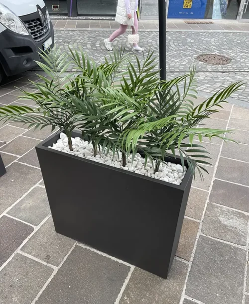 Umetna palma UV 60 cm cvetlično korito dolomite 80