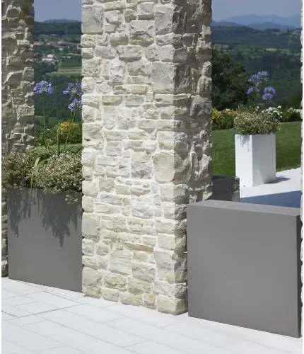 Korito za rože Dolomite 80 taupe barve