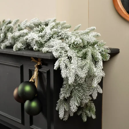 Girlanda-zasenzena-Norway-270cm-d46cm